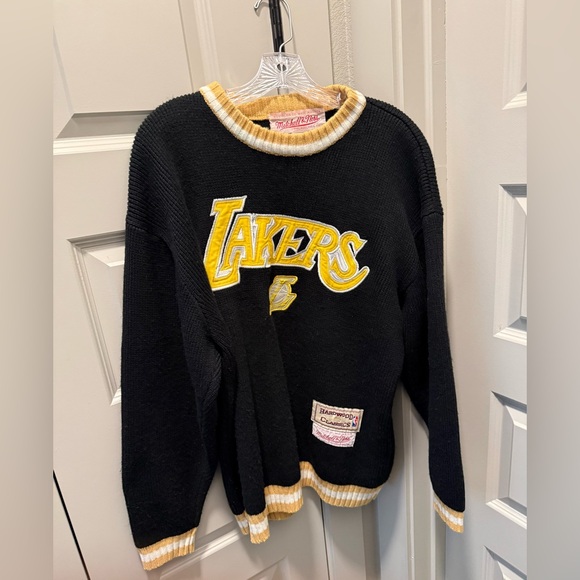 Mitchell & Ness Black and Yellow Lakers Crew Neck Sweater